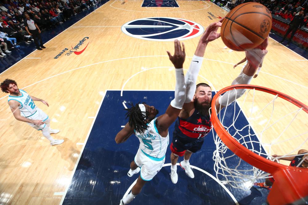 上表现出色 上表现出色